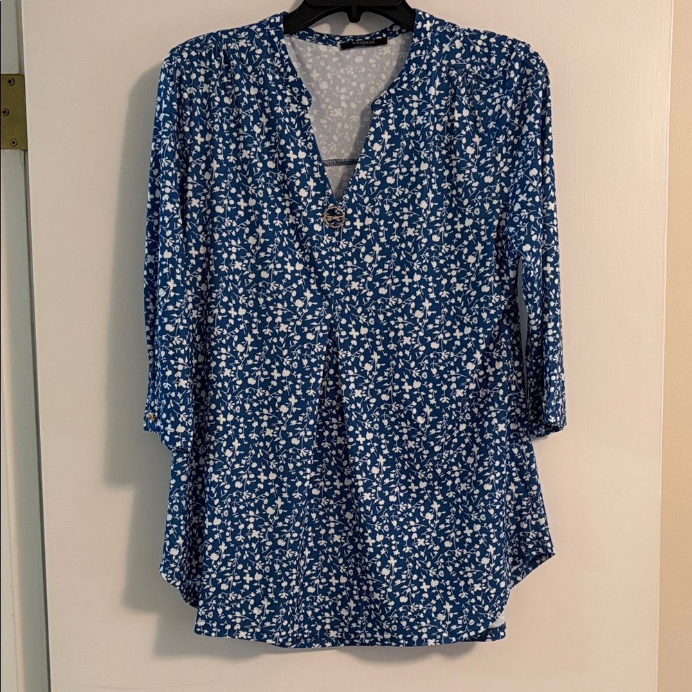 ☘️ Ditsy Flower Tunic